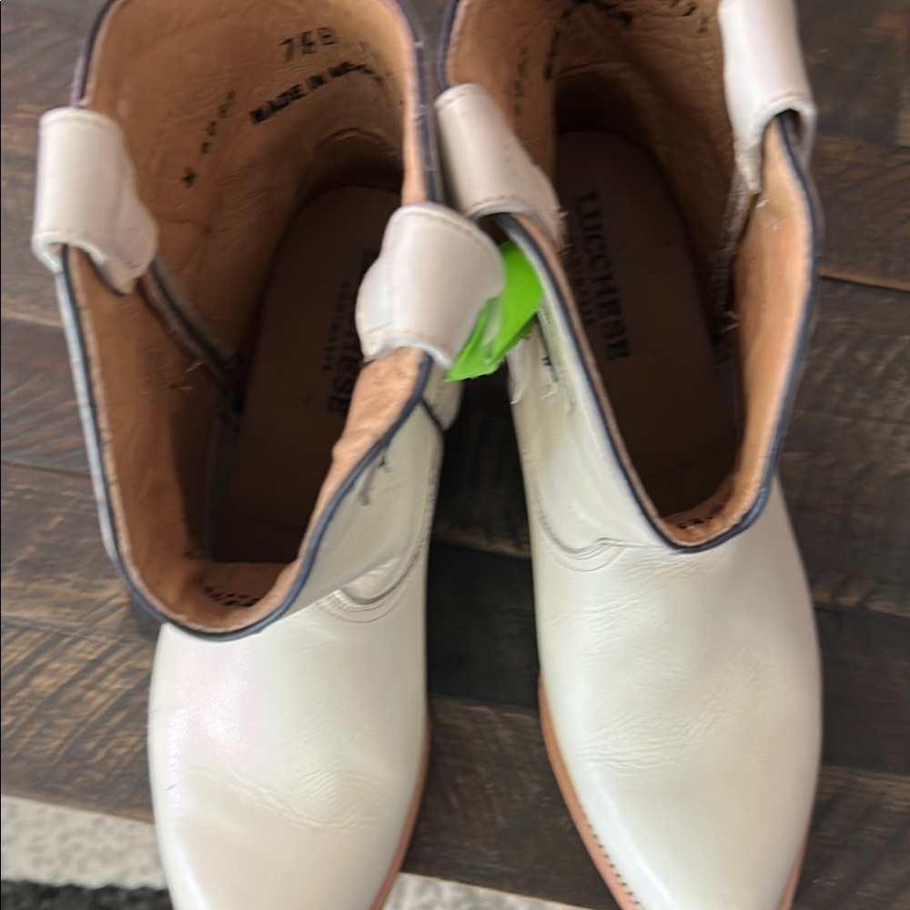 Lucchese Cream Leather Ankle Boots